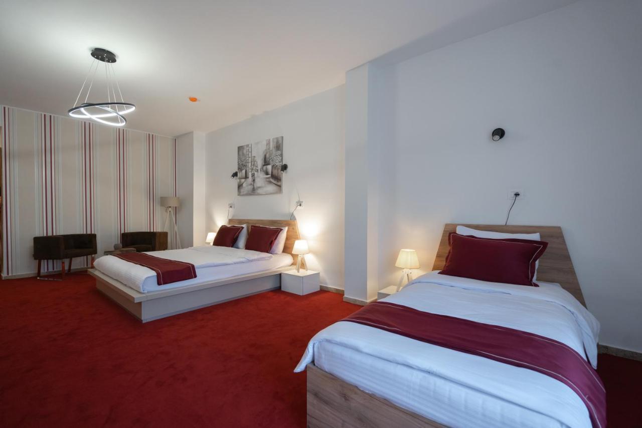 Austrian Palace Hotel Скопие Екстериор снимка