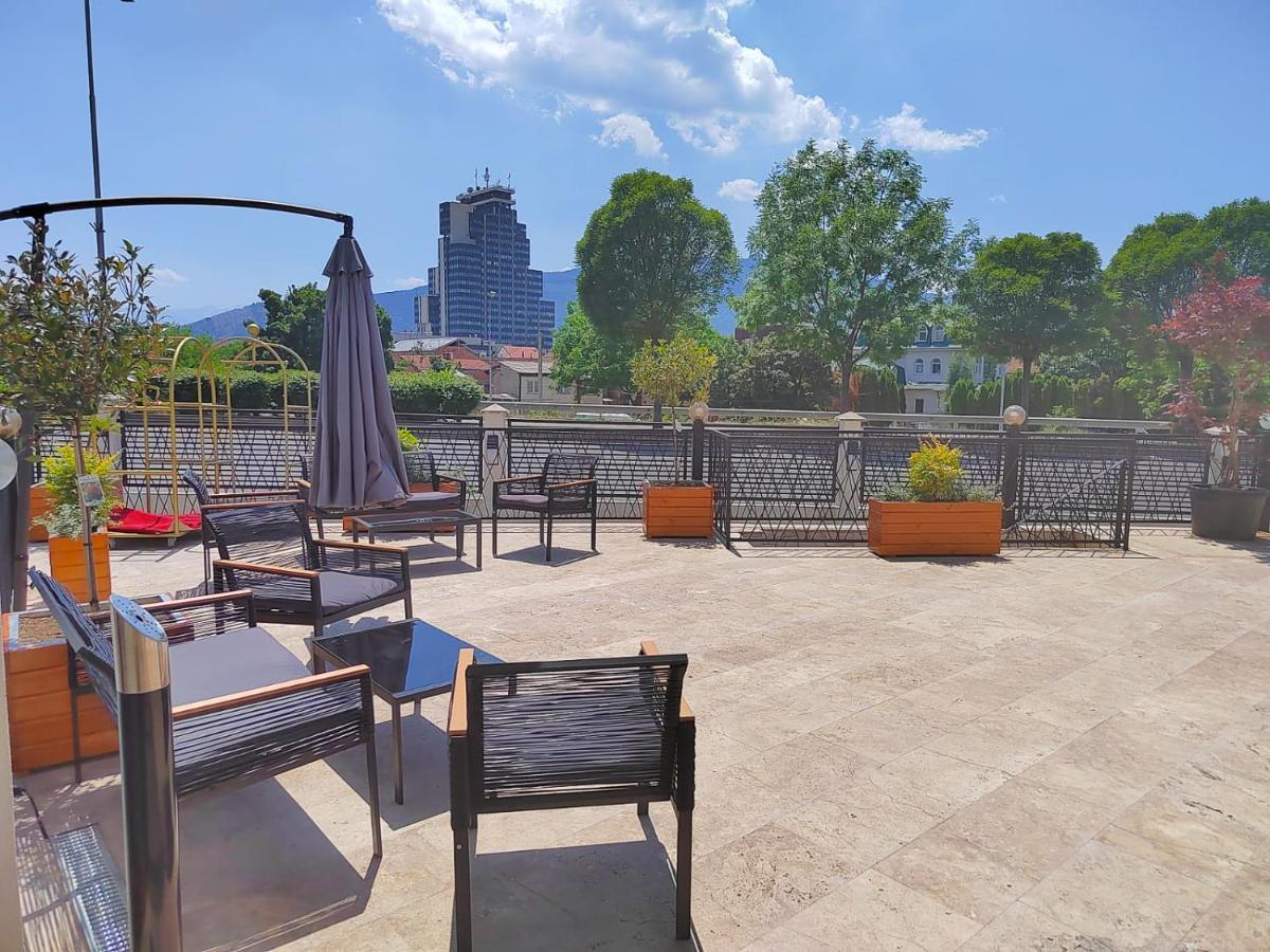 Austrian Palace Hotel Скопие Екстериор снимка