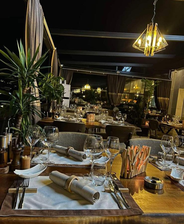 Austrian Palace Hotel Скопие Екстериор снимка